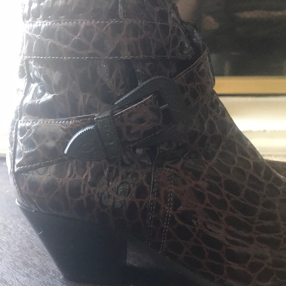 Dingo Patent Leather Crocodile Ankle Boots 6.5M - Picture 4 of 7